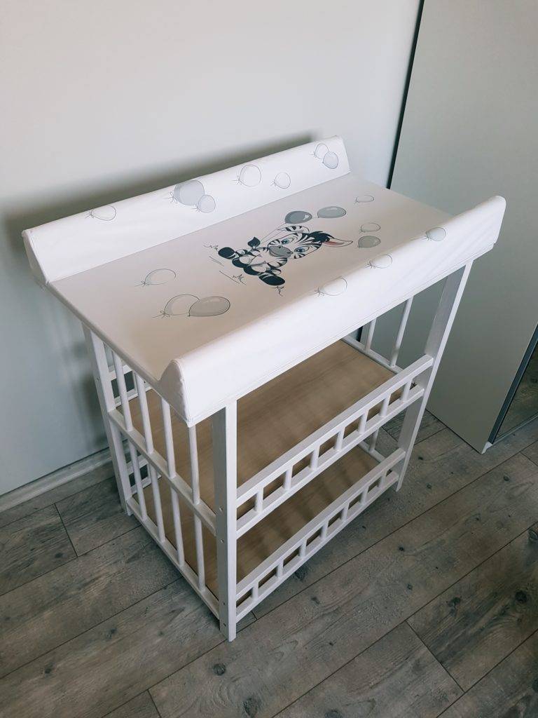 Renovujeme přebalovací pult