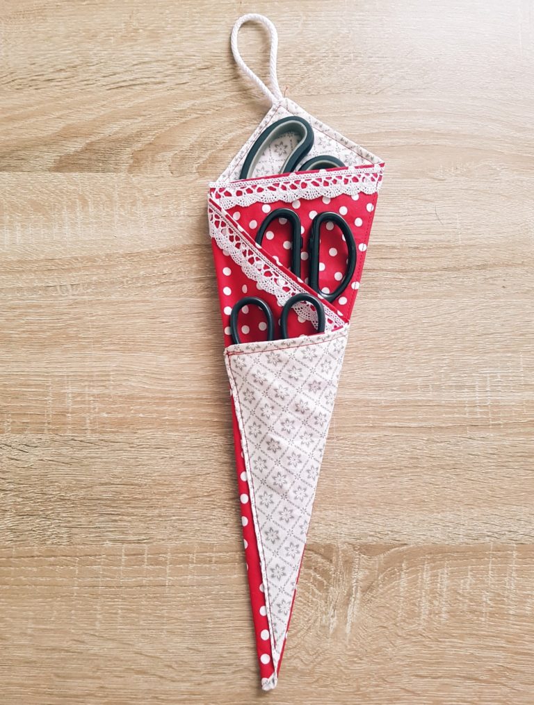 Kapsa nejen na nůžky