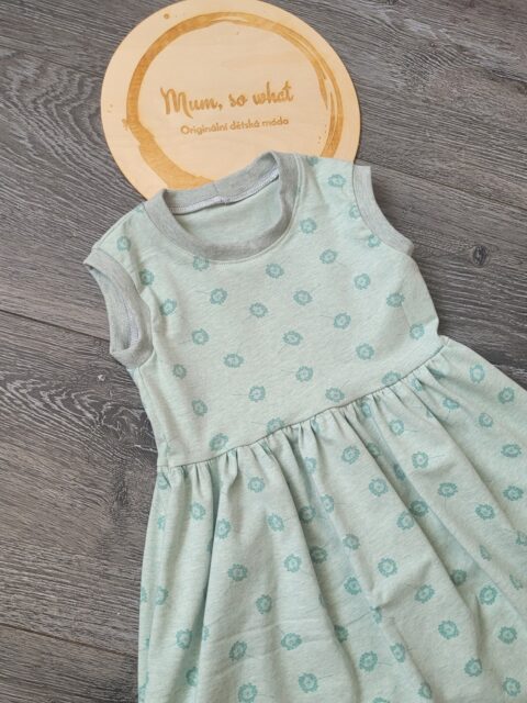 116 letní šaty zelenkavé